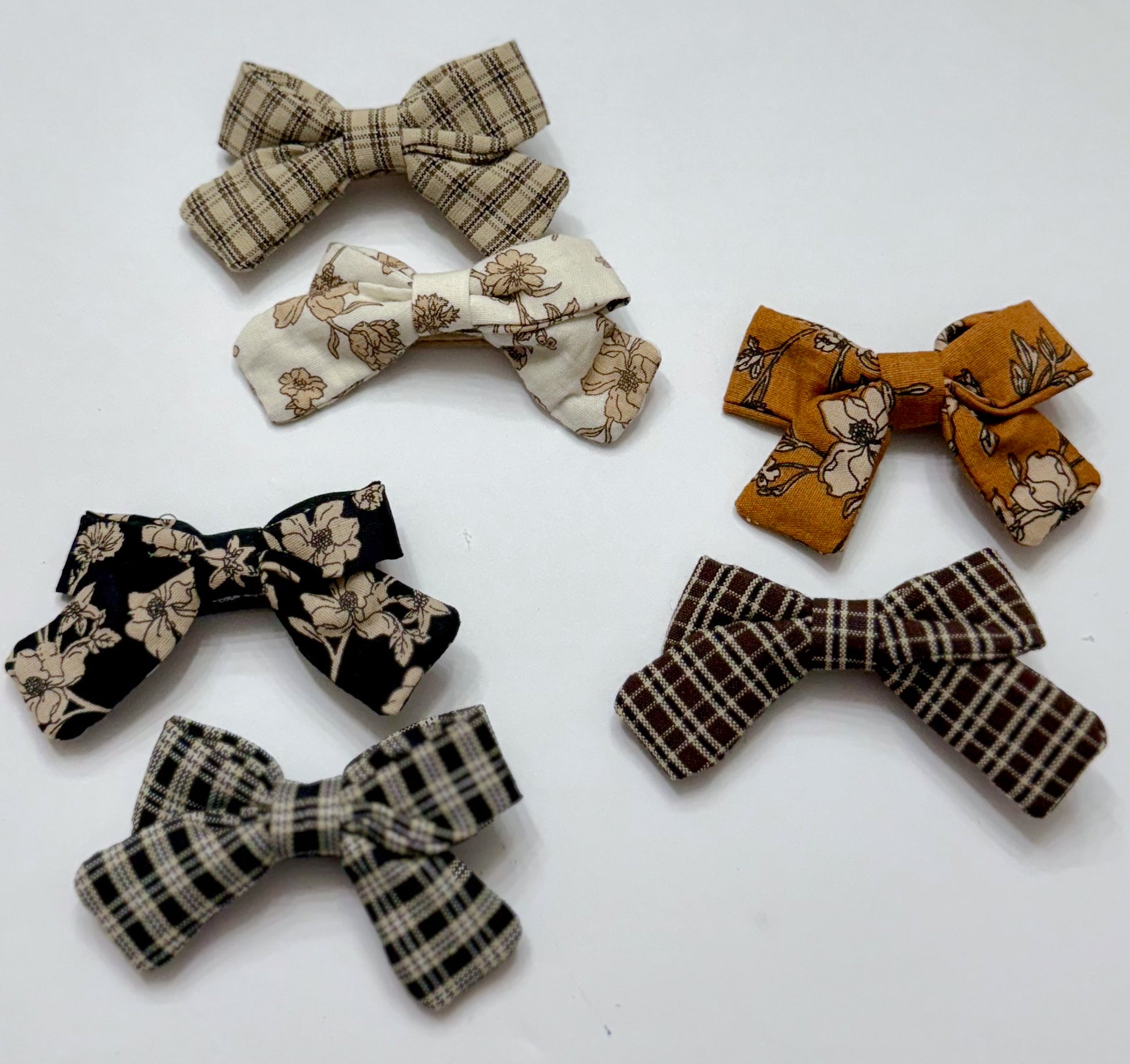 floral and plaid 2 pack hair clips for girls